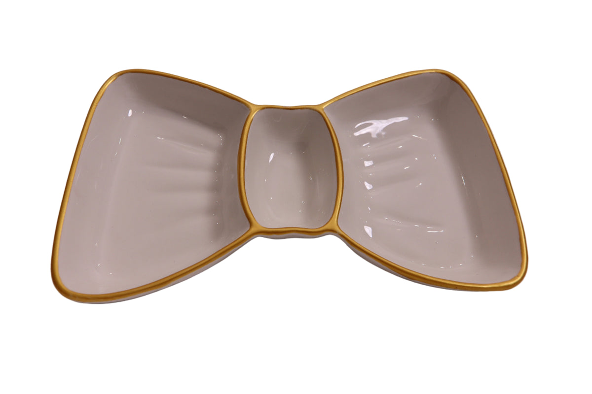 Ribbon-Shaped Glass Plate – Elegant Sectioned Design for Serving or Display