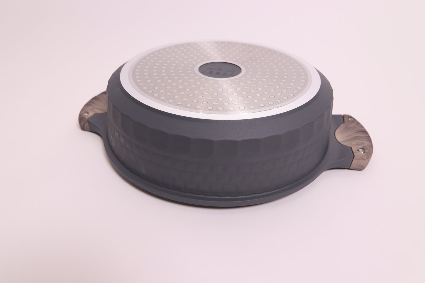 Grey Low Nonstick Casserole with Lid – D&W